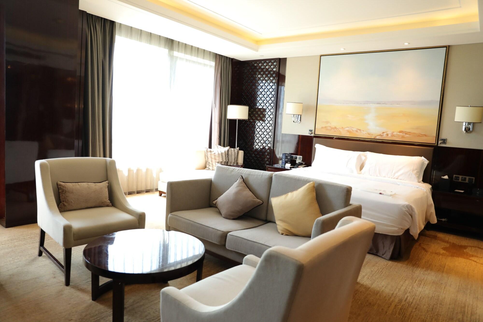 Отель Doubletree By Hilton Anhui Suzhou  Экстерьер фото