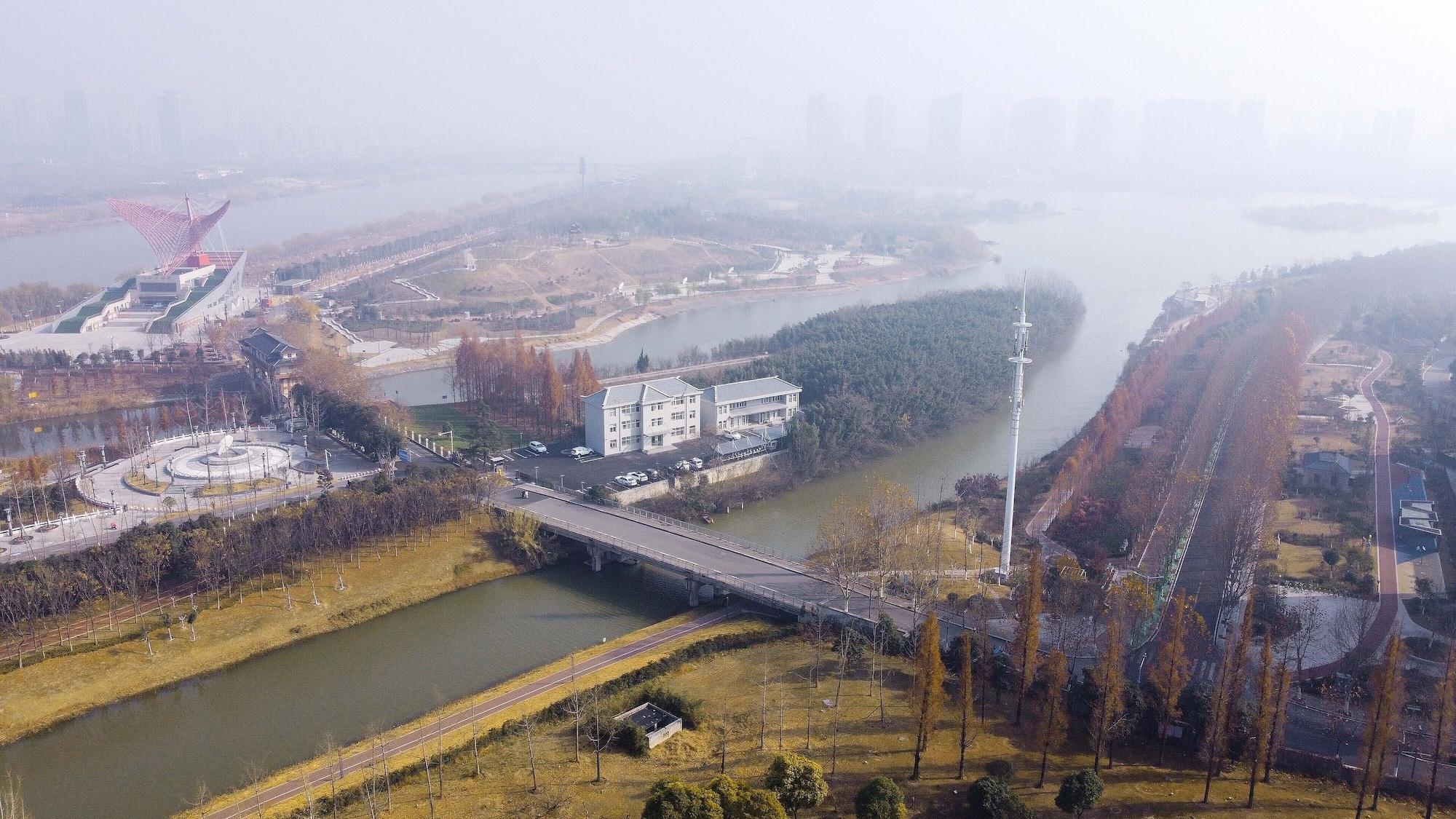 Отель Doubletree By Hilton Anhui Suzhou  Экстерьер фото