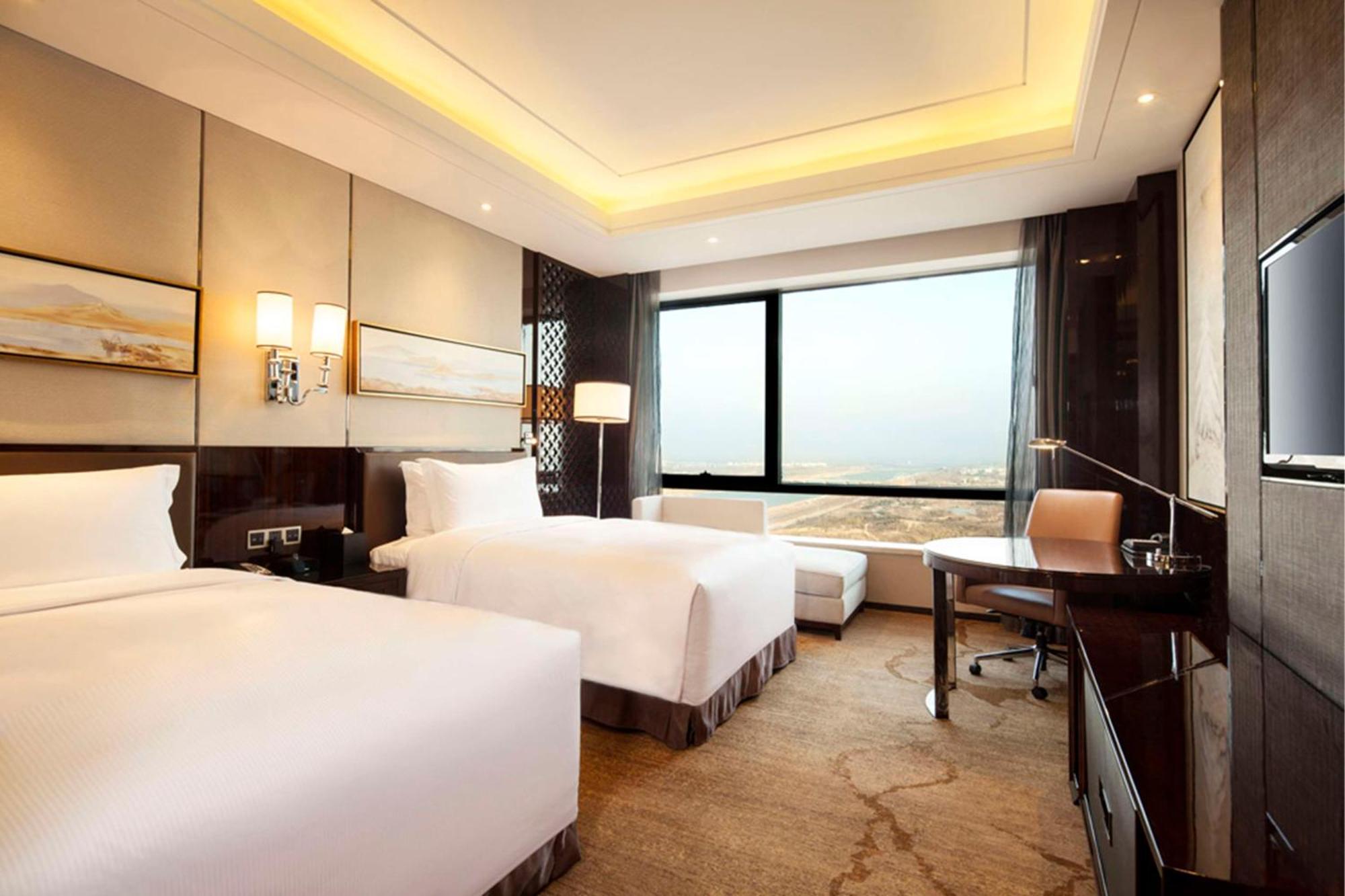 Отель Doubletree By Hilton Anhui Suzhou  Экстерьер фото