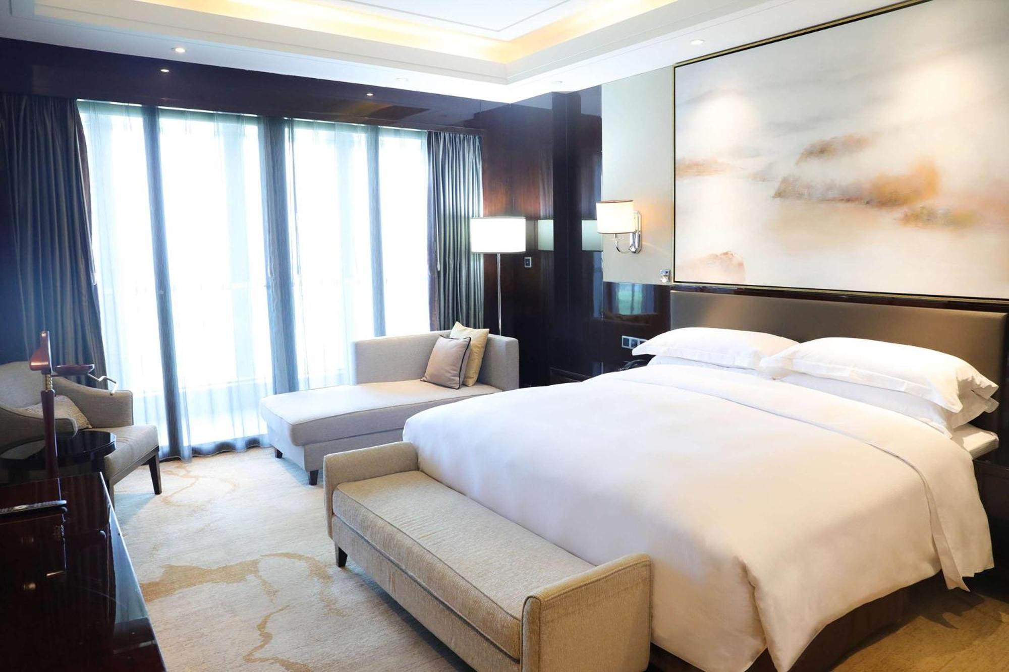 Отель Doubletree By Hilton Anhui Suzhou  Экстерьер фото